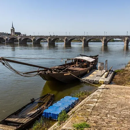 1-6 Pers Situé Entre Les Ponts Saumur