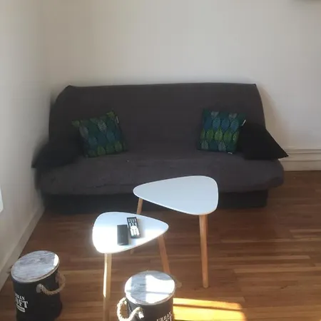 1-6 Pers Situe Entre Les Ponts شقة سوموور