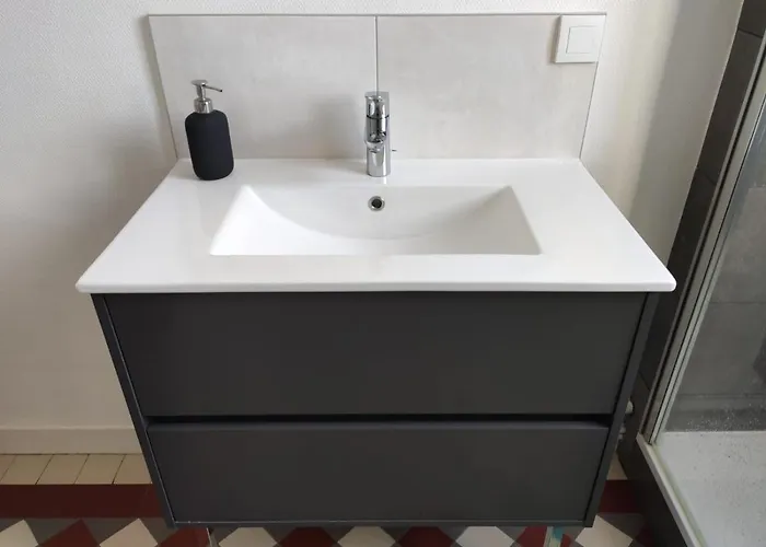 1-6 Pers Situe Entre Les Ponts Apartment Saumur